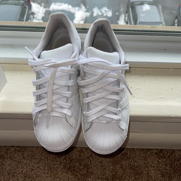 Adidas shoes (white) - Picture 1 of 5